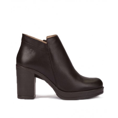 Yokono Pilsen-004 Brown leather heeled ankle boot