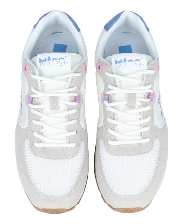 White sneaker for women