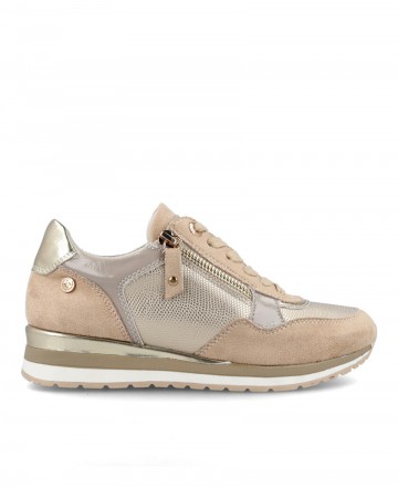 Women's beige sneaker