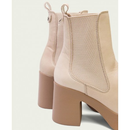 Leather ankle boots with wide heel