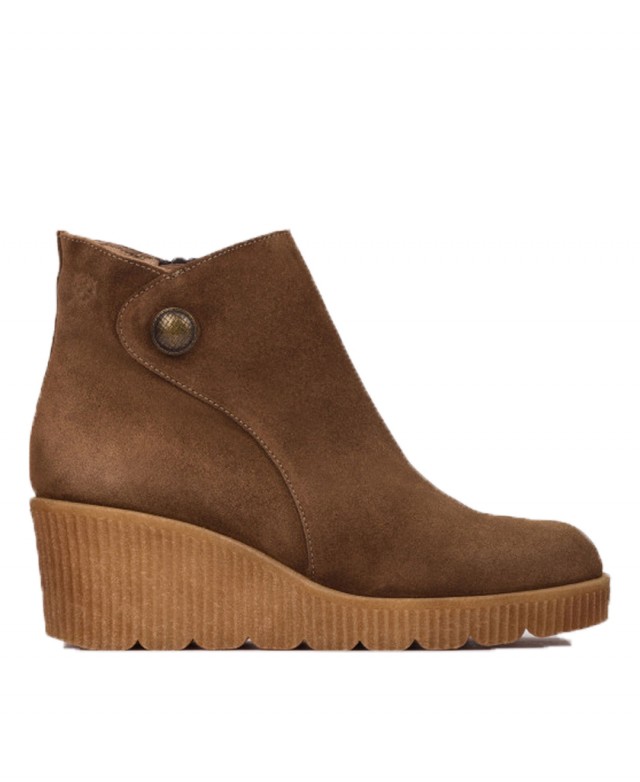 Yokono Madona-003 wedge ankle boots