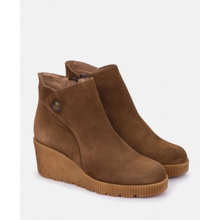 Yokono Madona-003 wedge ankle boots