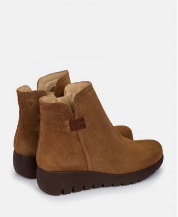 Women's wedge ankle boots