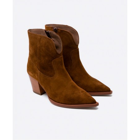 Patricia Miller 5401 split leather ankle boots