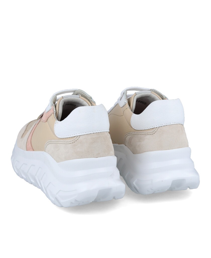 Lightweight women's sneakers