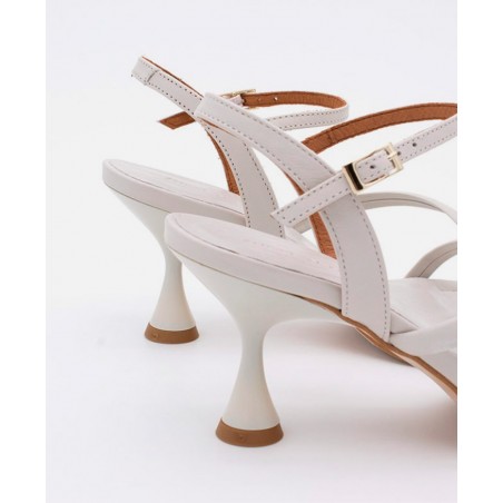 White strappy sandals for woman Angel Alarcon 23058-467A