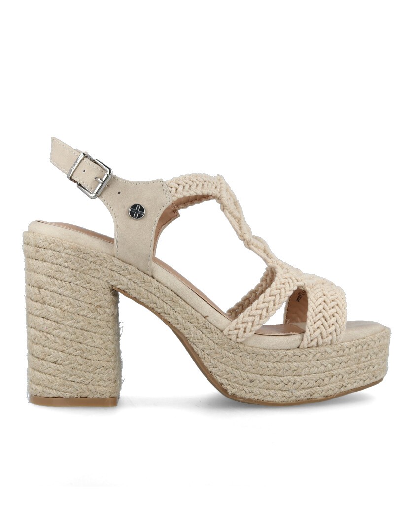 Sandalia con tacón de esparto Xti 142839