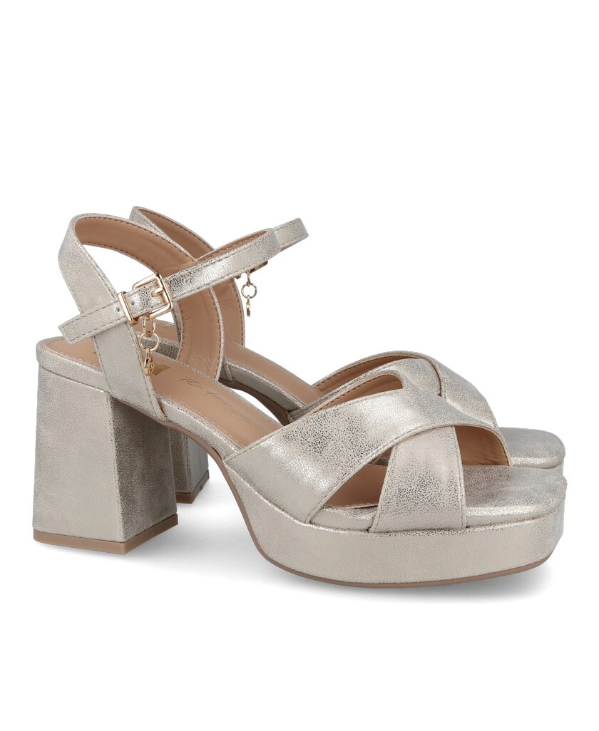 Sandalias con plataforma delantera Xti 142356