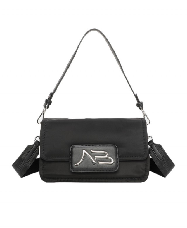 Bolso de hombro con solapa Binnari Nora 20120 Bolso de hombro con solapa Binnari Nora 20120