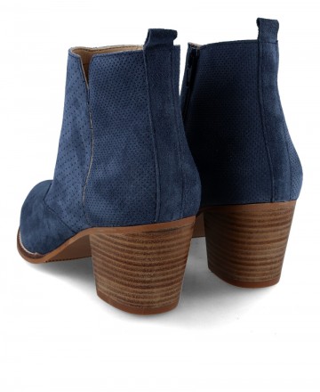 Kissia 398 leather western ankle boots
