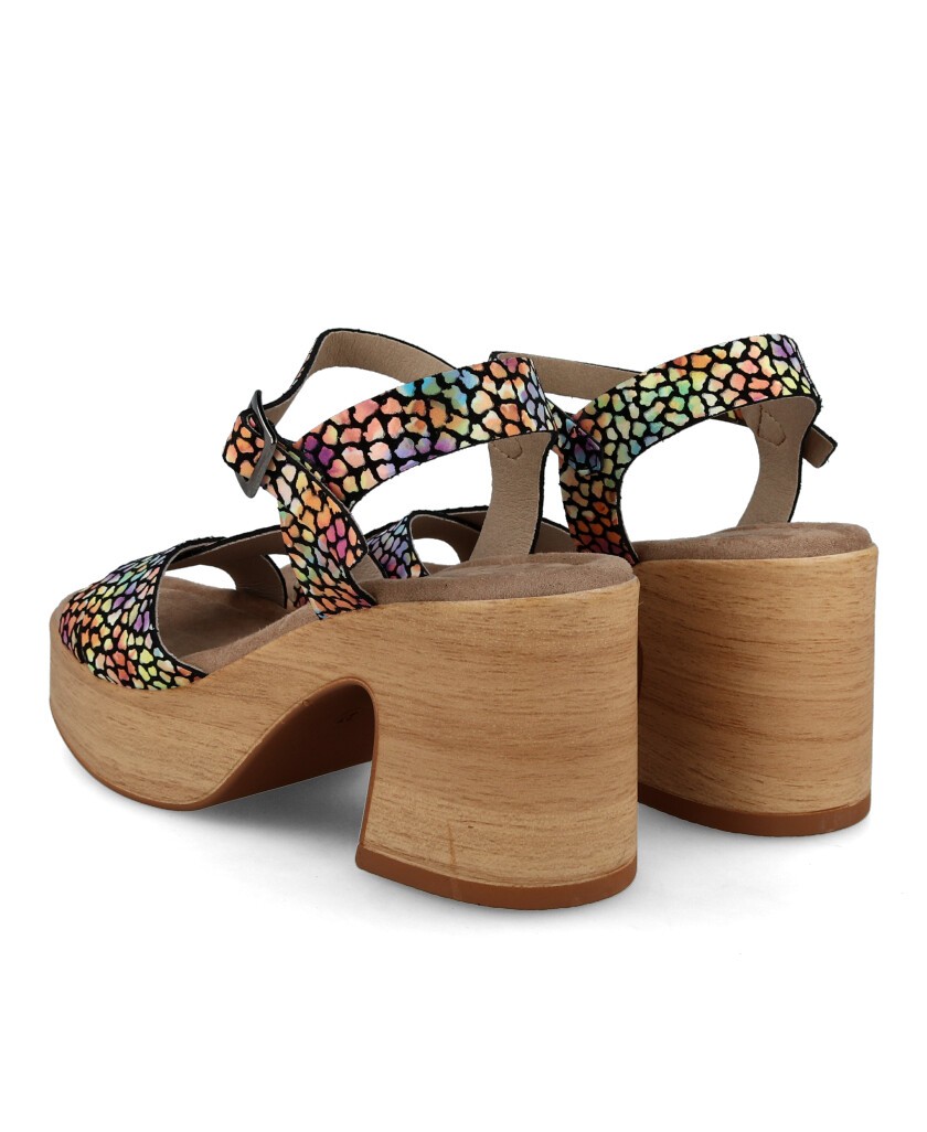 Sandalias tiras cruzadas con plataforma Penelope 6255