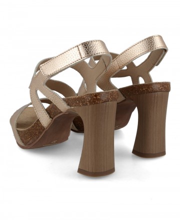 Penelope 6235 metallic sandals for woman