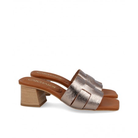 Catchalot 5359 leather sandal with spade closure