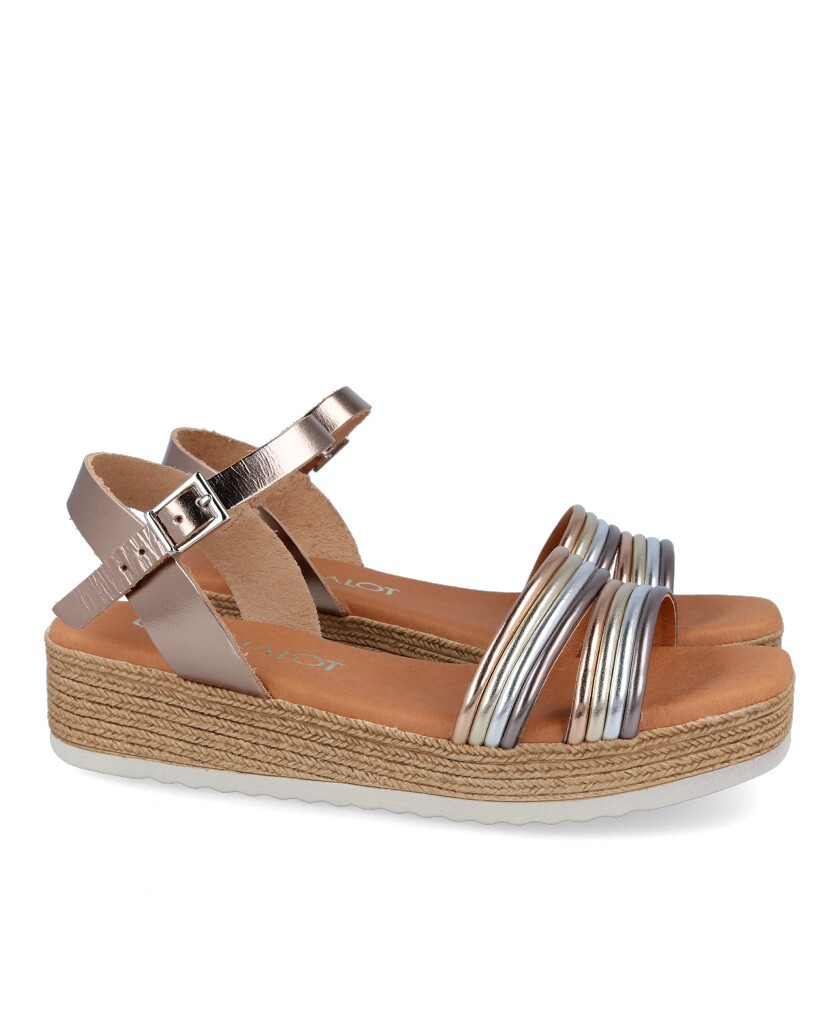 Catchalot 5435 metallic low wedge sandal