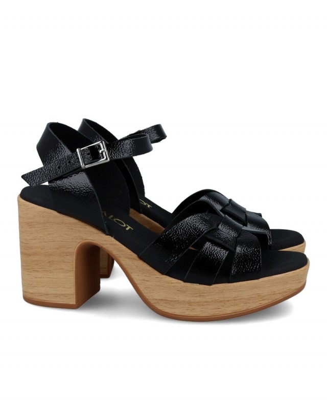 Sandals with platform Catchalot 5387