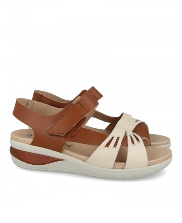 Sandalias de cuña baja Pitillos 2803