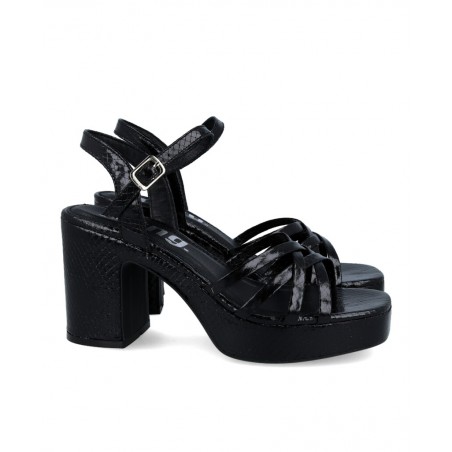 Mustang 59609 strappy sandal