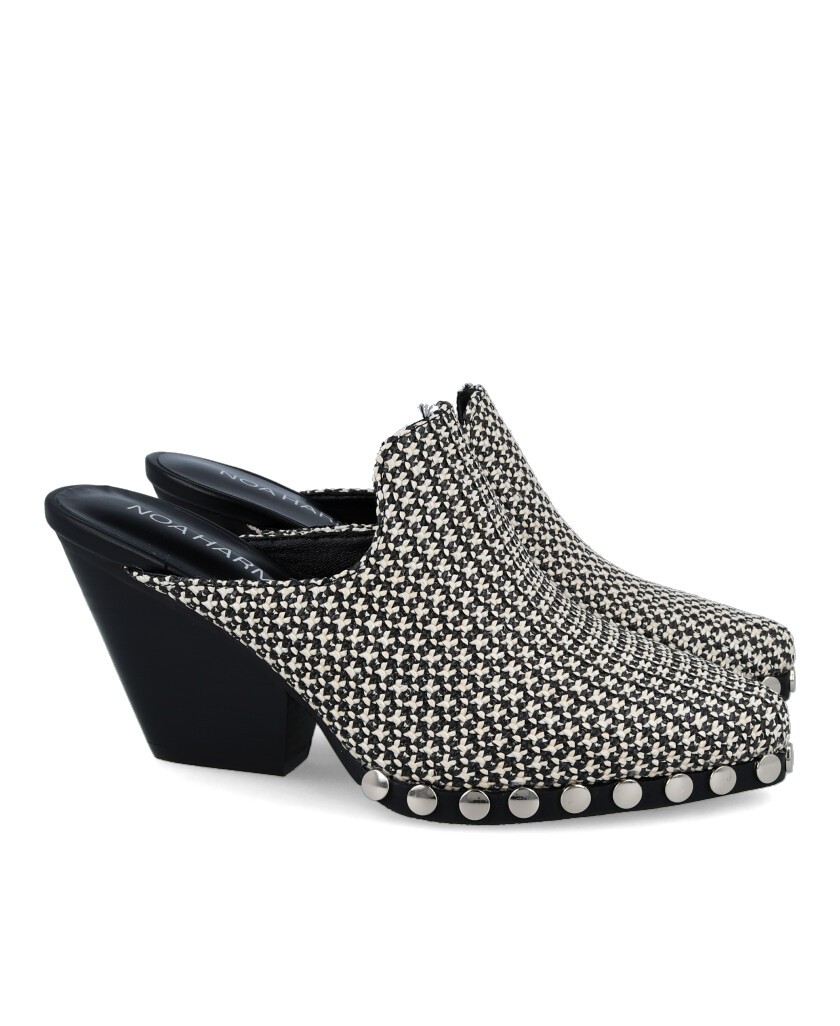 Noa Harmon 9630 women's raffia clog