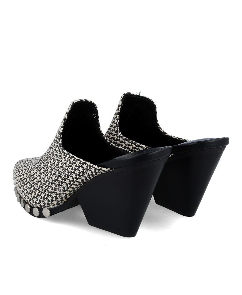 Noa Harmon 9630 women's raffia clog