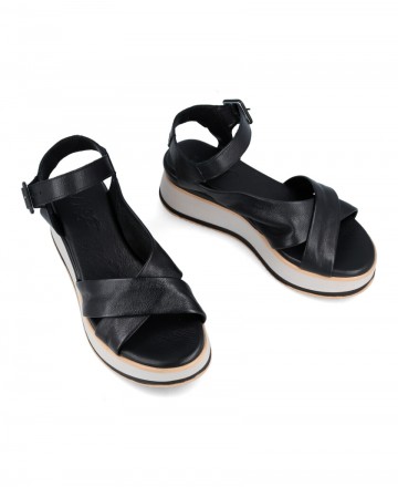 Black platform sandals W&F 45-1111