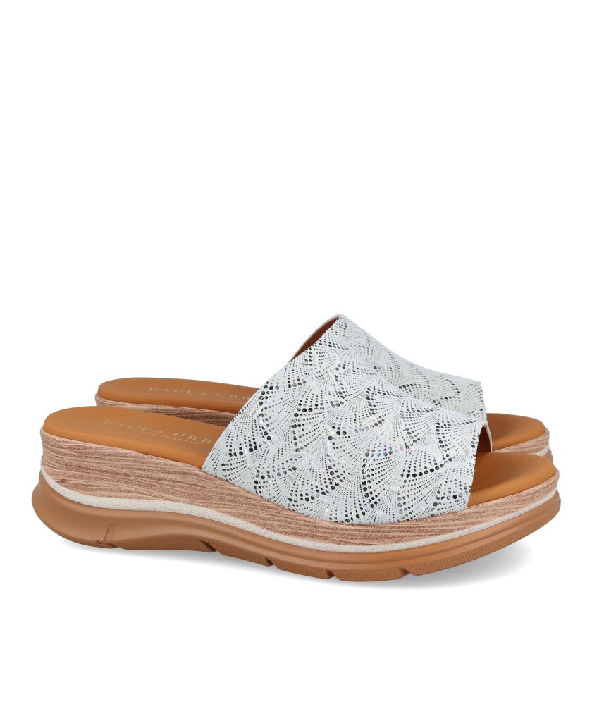 Paula Urban 24-538 leather clogs