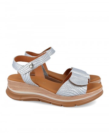 Sandalias de piel ajustables Paula Urban 24-634