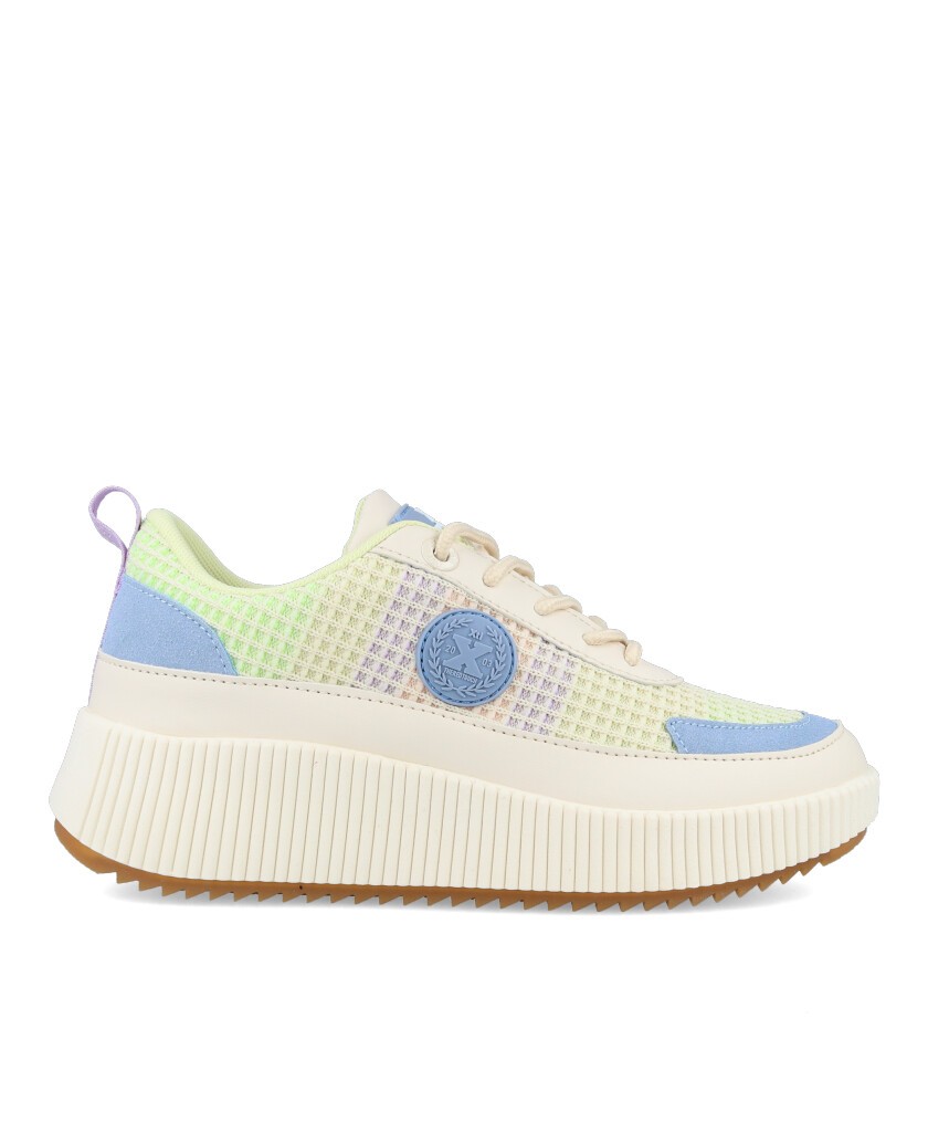 h2Deportivas urbanas Xti 142465 h2 pstrongDeportivas urbanas Xti 142465 strong para mujer en multicolor Caracteristicas cierre 