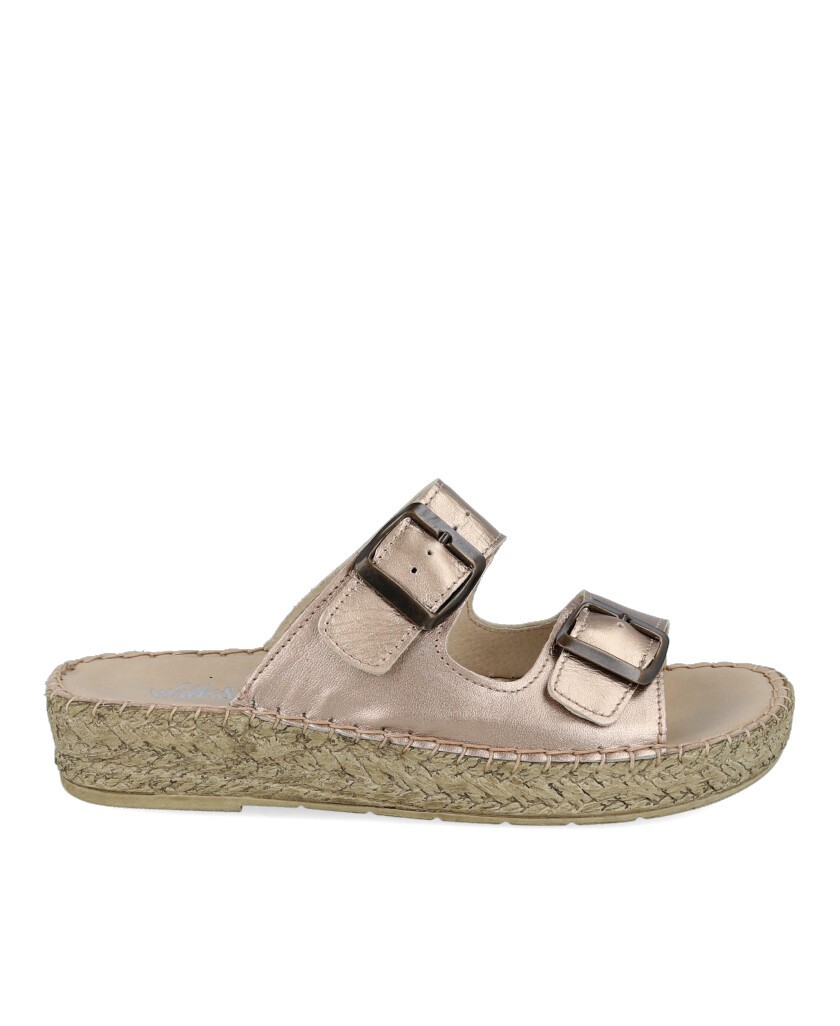 Walk and Fly 7665 48480 buckle sandals