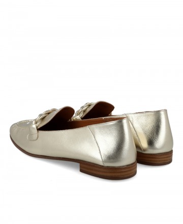 h2Mocasines planos de mujer WF 35 48 722 h2 pstrongMocasines planos de mujer WF 35 48 722 strong en color dorado Caracteristica