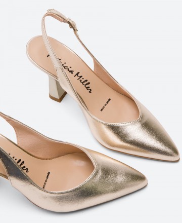 Patricia Miller 5529 metallic pumps