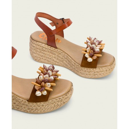 Brown leather sandal with beads Porronet 3039