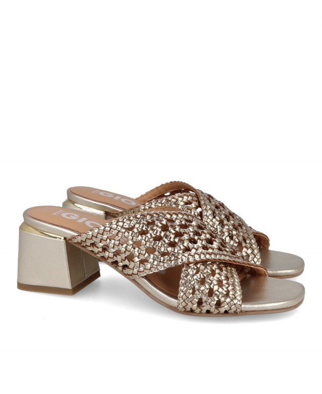 Sandalias troqueladas Gioseppo 72253-P