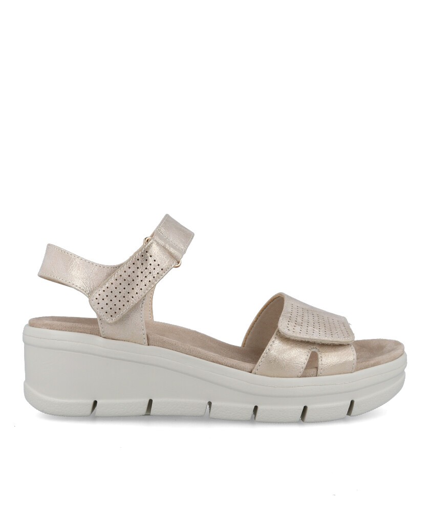 Sandalias deportivas metalizas Amarpies 26553