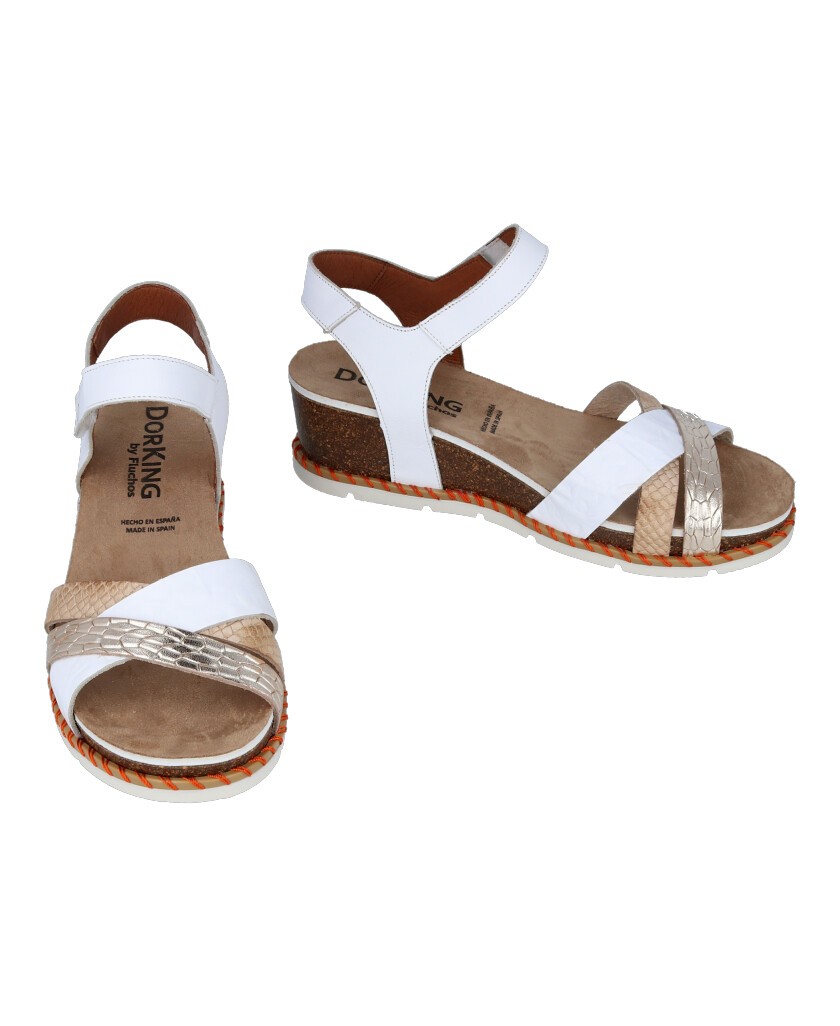 Dorking D9320 low wedge sandals