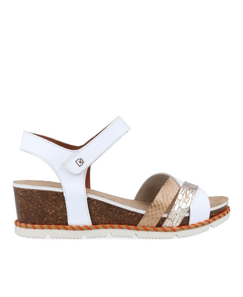 Dorking D9320 low wedge sandals
