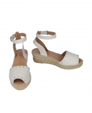 Andares DIOR05 espadrilles with studs Andares DIOR05 espadrilles with studs