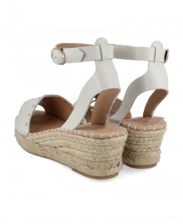 Andares DIOR05 espadrilles with studs