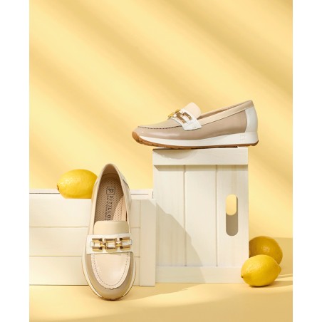 Pitillos 5675-TRI moccasins with golden link