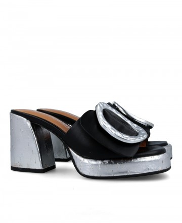 Zapatos tipo zueco para mujer en color negro Caracteristicas tacon 8 cm zapato de estilo casual suela de goma termoplastica ext
