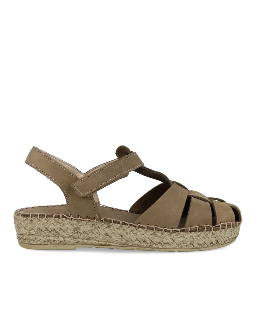 Sandalia romana de cuña Walk & Fly 7665 47790