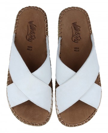 Sandalias para mujer en color blanco Caracteristicas con hebilla cuna 2 cm zapato de estilo casual suela de goma termoplastica