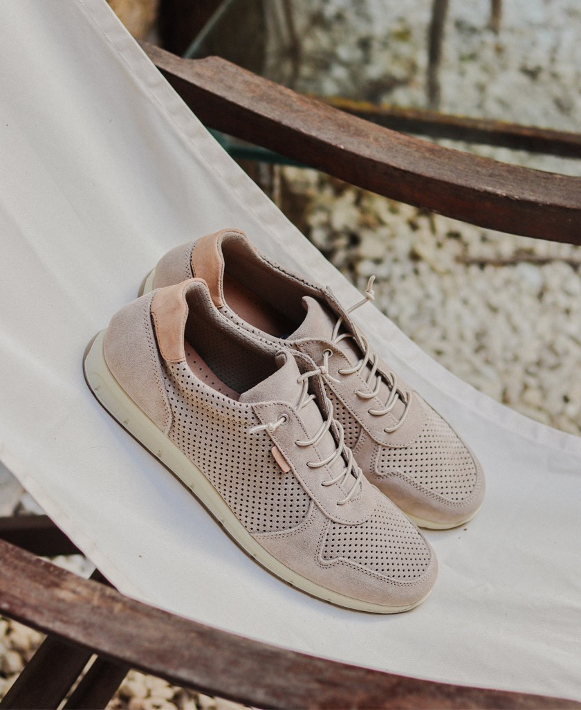 Zapatillas troqueladas de hombre