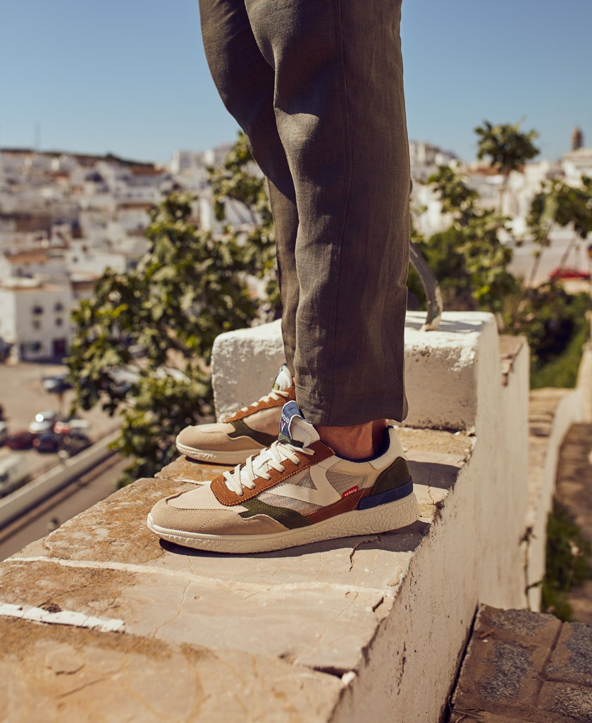 Zapatillas sneakers de hombre Victoria 8805100