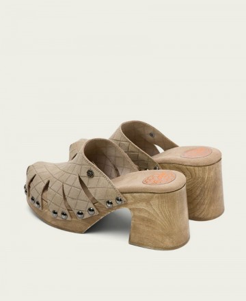 Porronet Malla leather clogs