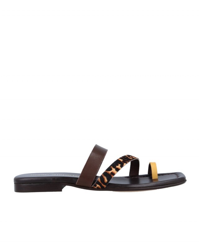 Sandalias planas de print animal Bryan Zoe