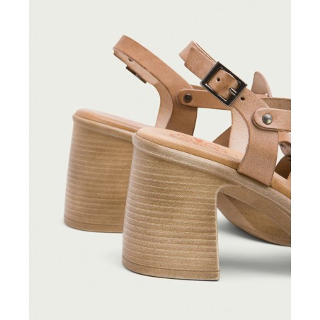 Leather sandals with rivets Porronet Imala