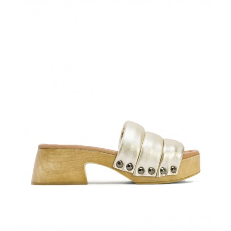 Porronet Nahya wood effect clogs with heel