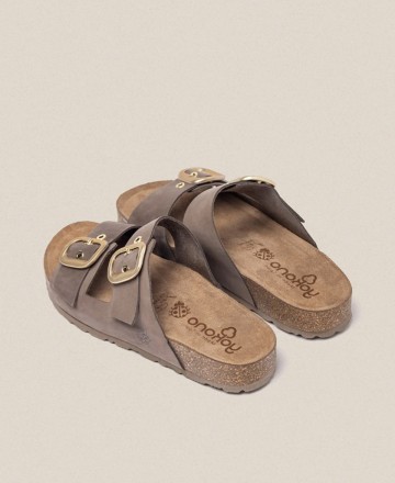 Sandal with platform Yokono Jerba 136