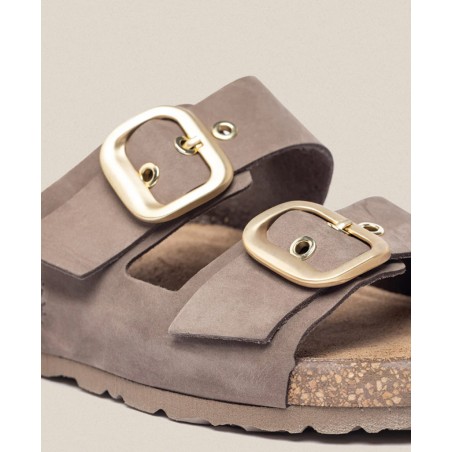 Sandal with platform Yokono Jerba 136