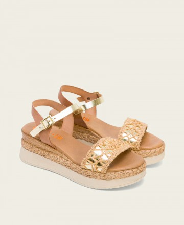 The Porronet Frisia 3030 metallic light wedge sandals